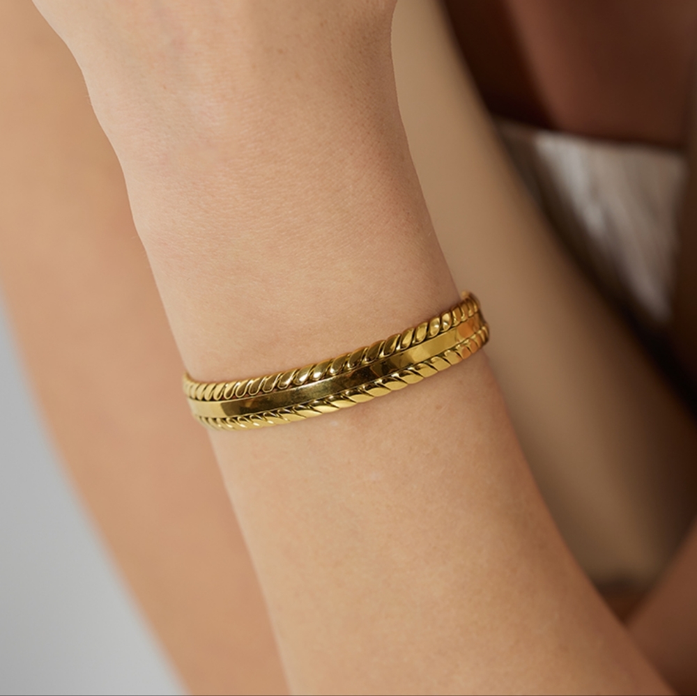 Elegant Woman Bracelet - Picture 7 of 8